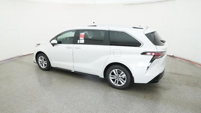 2026 Toyota Sienna Limited