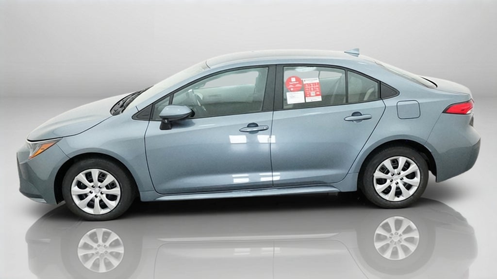2027 Toyota Corolla LE