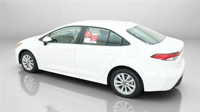 2027 Toyota Corolla LE