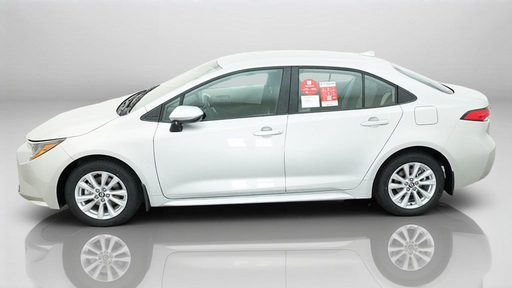 2027 Toyota Corolla LE