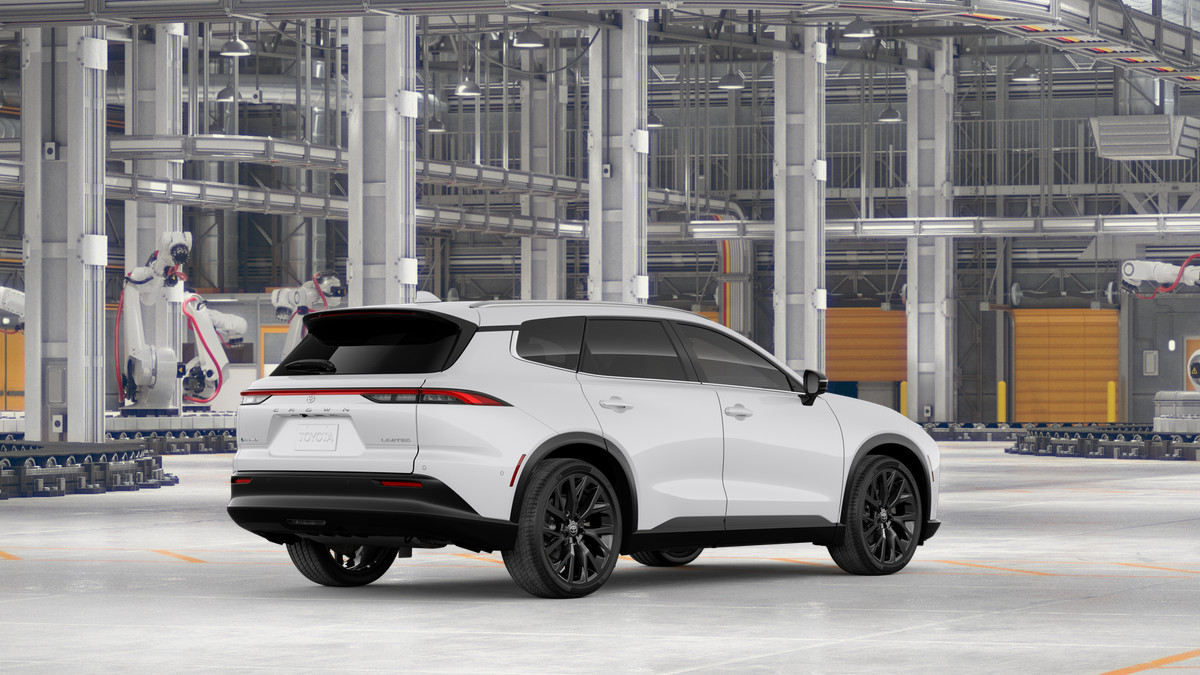 2026 Toyota Toyota Crown Signia Limited