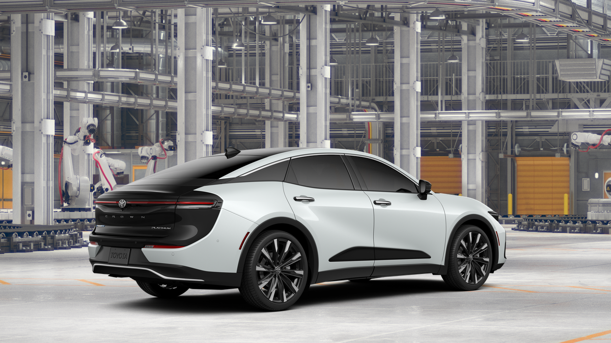 2026 Toyota Toyota Crown Platinum