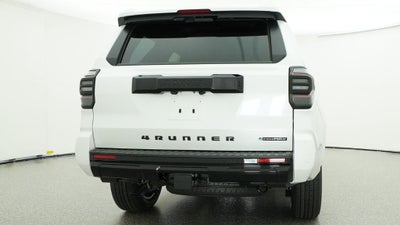 2026 Toyota 4Runner i-FORCE MAX Platinum