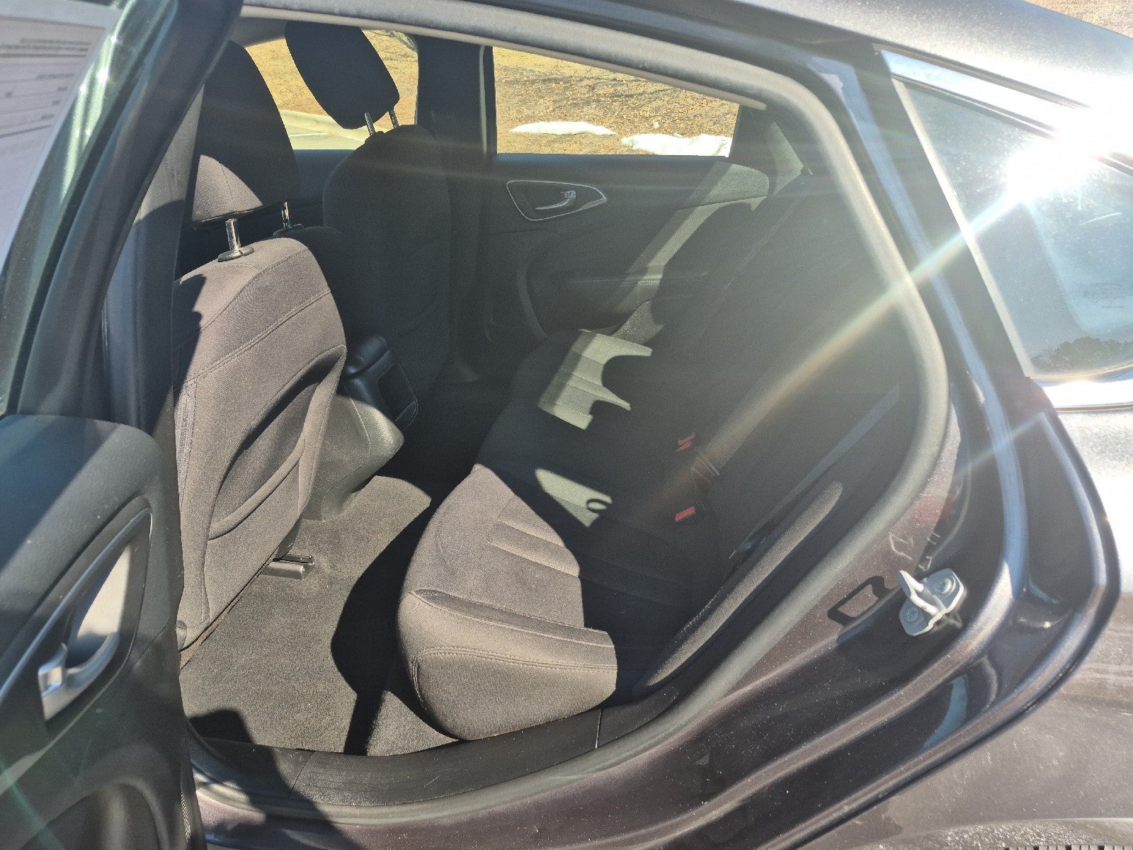 2015 Chrysler 200 LX