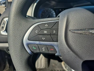 2015 Chrysler 200 LX