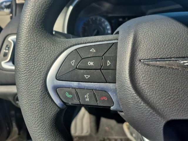 2015 Chrysler 200 LX