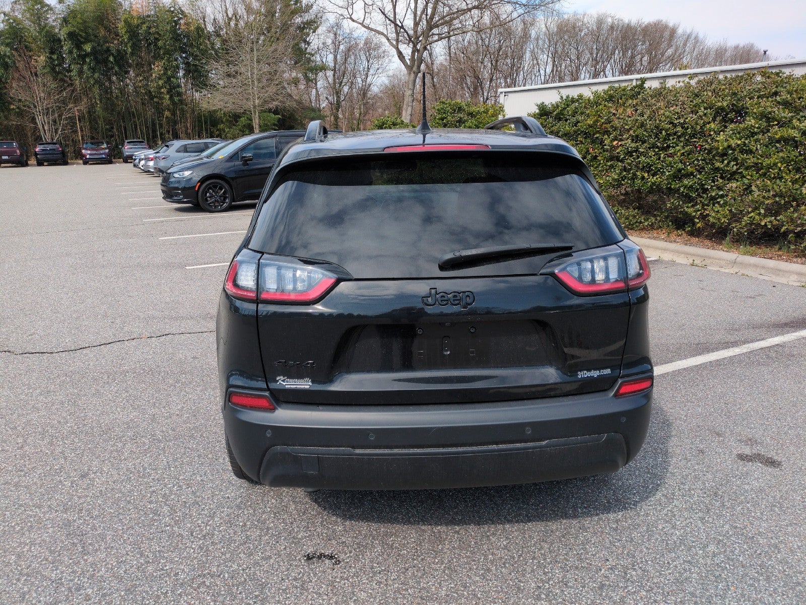 2023 Jeep Cherokee Altitude Lux