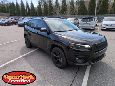 2023 Jeep Cherokee Altitude Lux