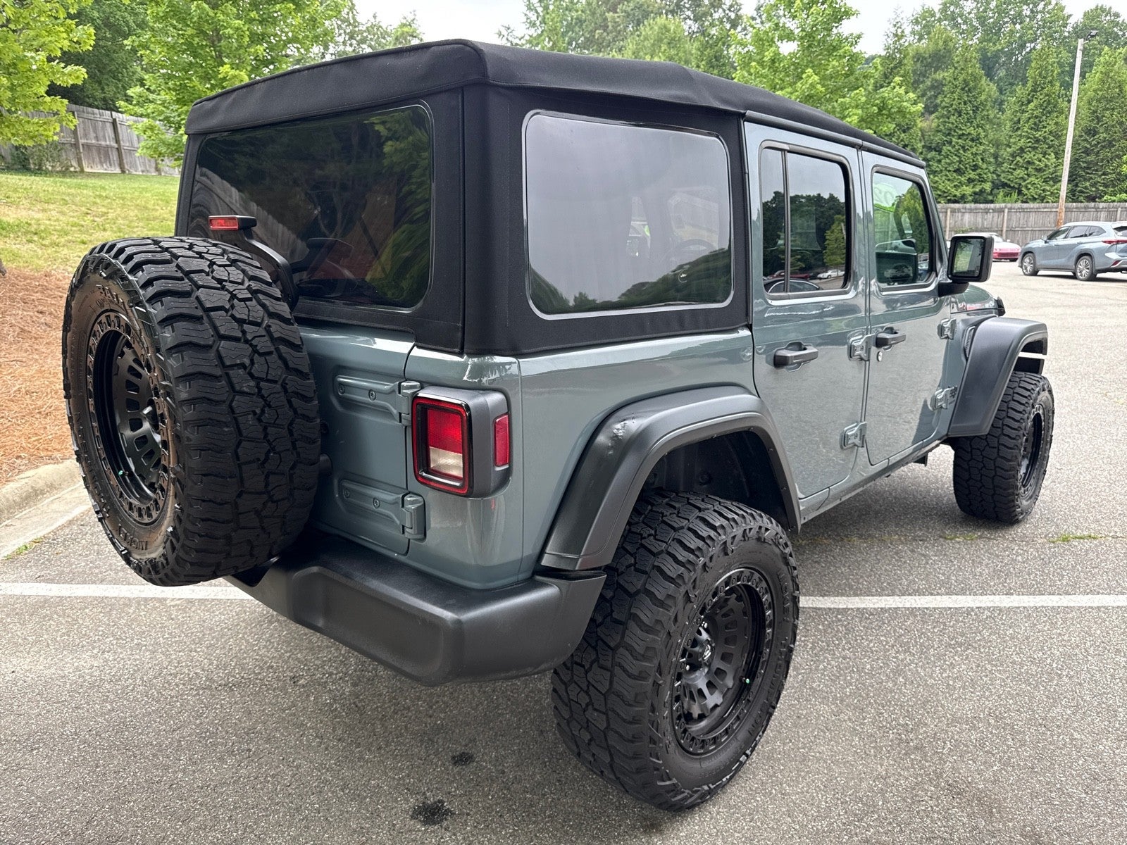 2024 Jeep Wrangler Sport