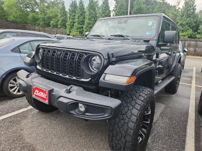 2024 Jeep Wrangler Sahara