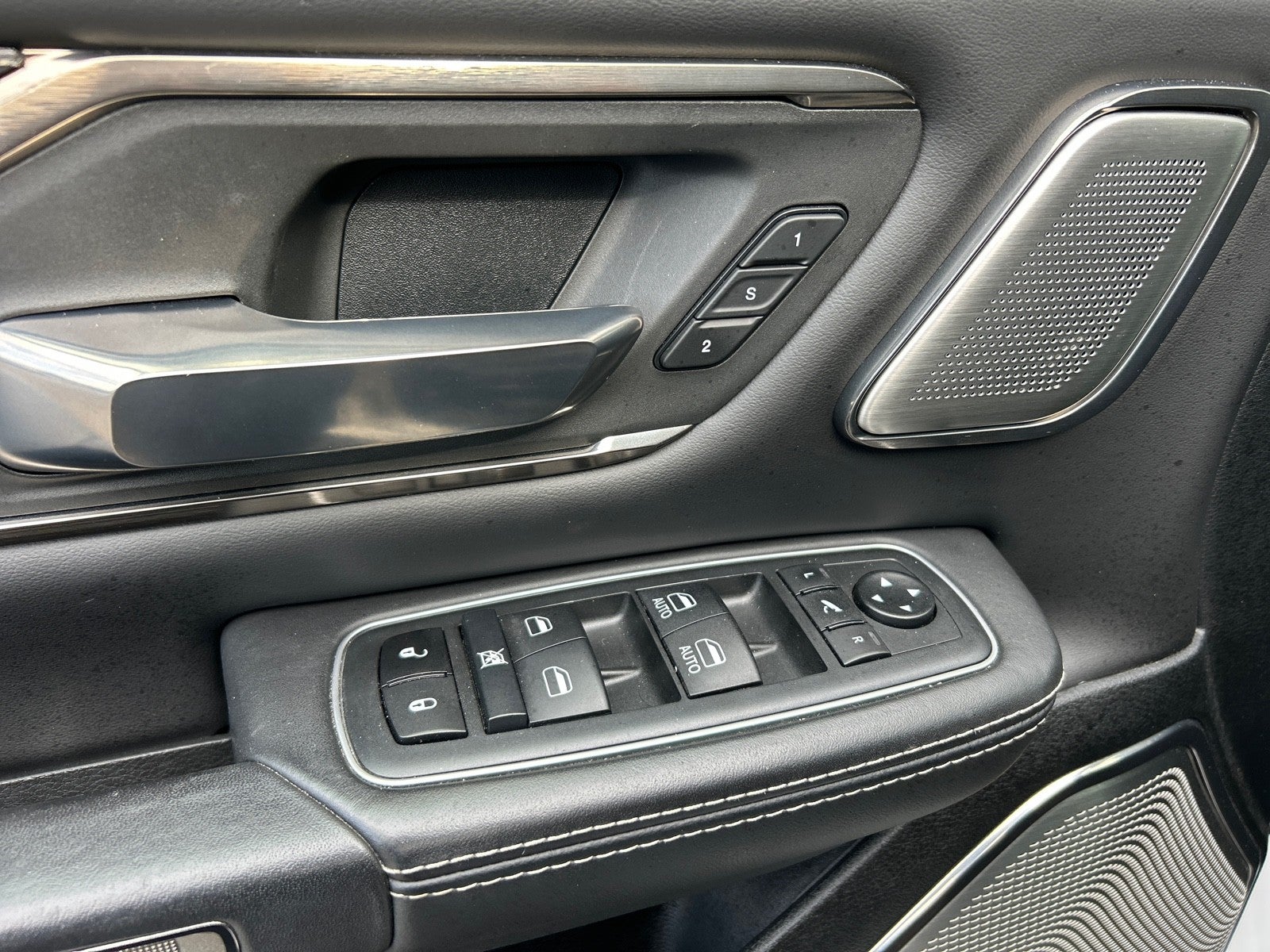 2020 RAM 1500 Limited