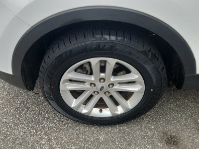 2017 Ford Explorer Base