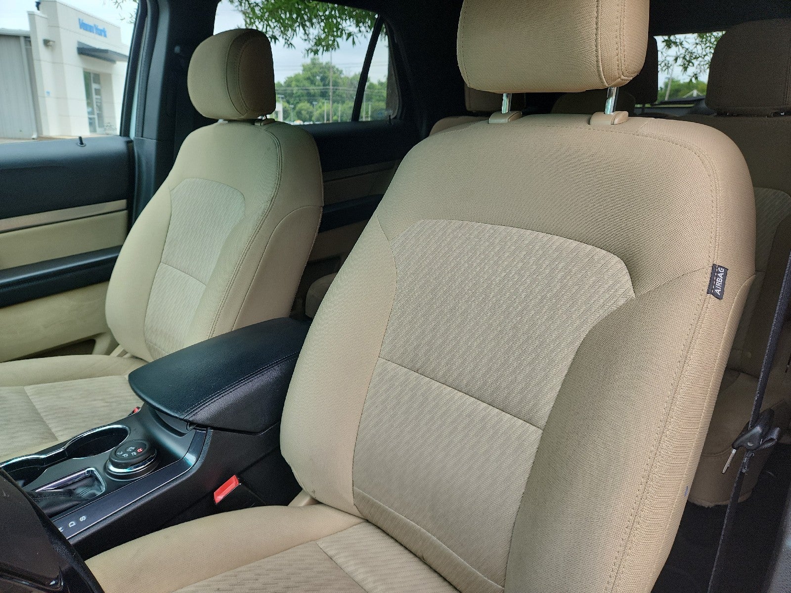 2017 Ford Explorer Base