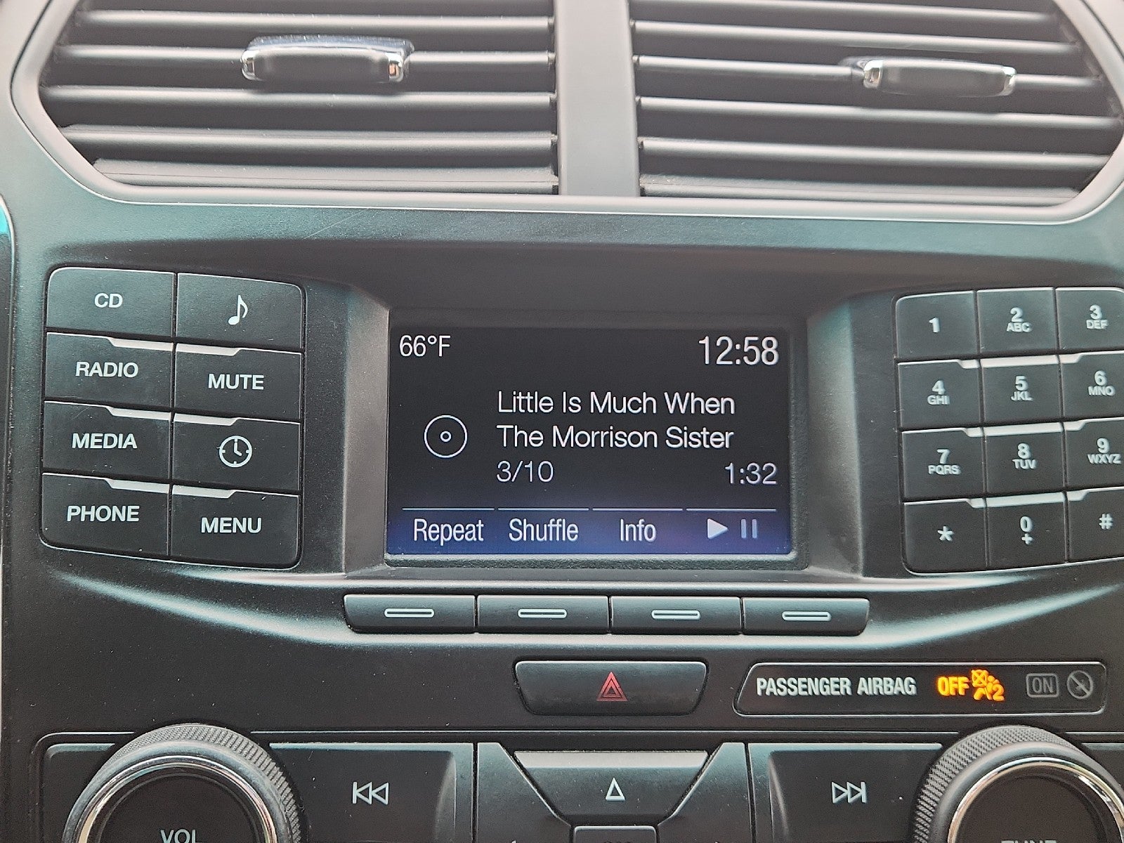 2017 Ford Explorer Base