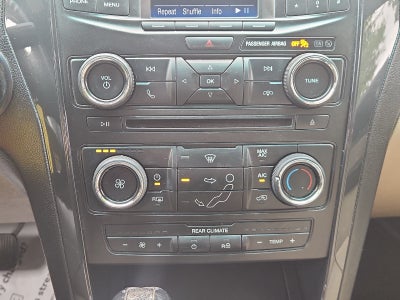 2017 Ford Explorer Base