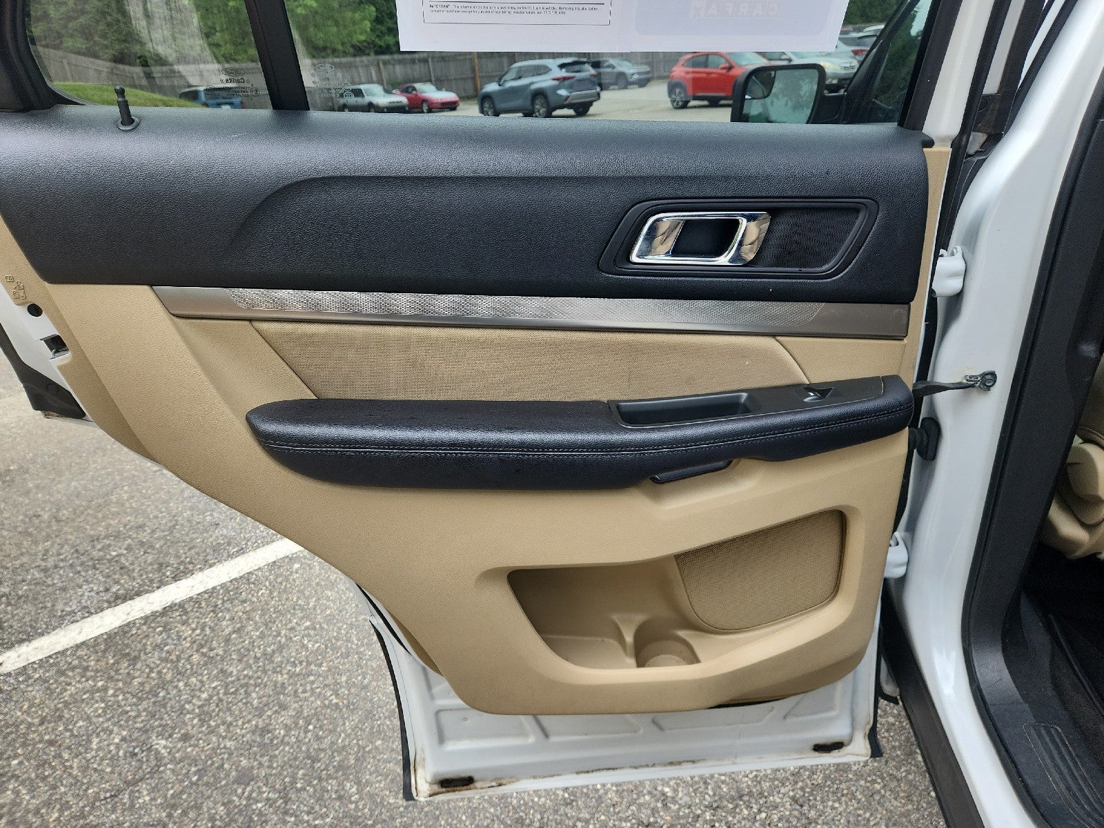 2017 Ford Explorer Base
