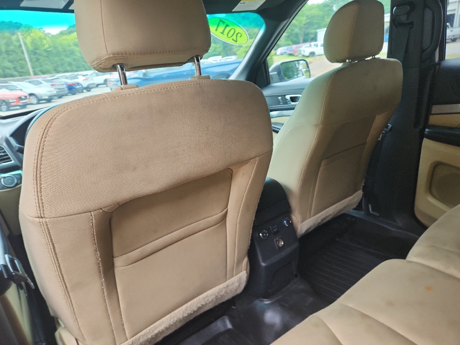 2017 Ford Explorer Base