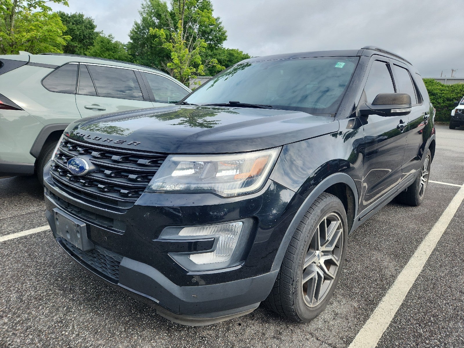 2017 Ford Explorer Sport