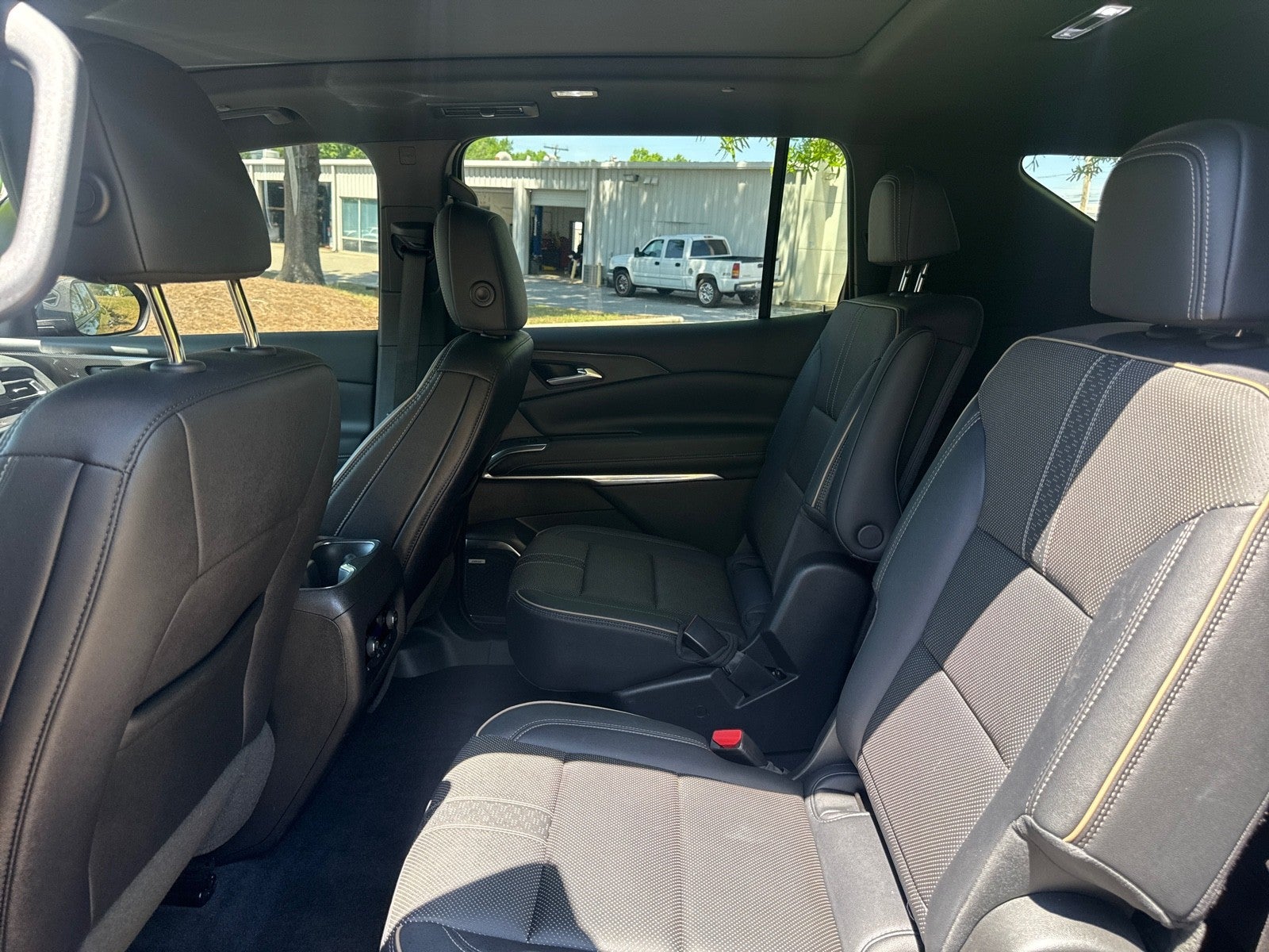 2025 Chevrolet Traverse FWD High Country