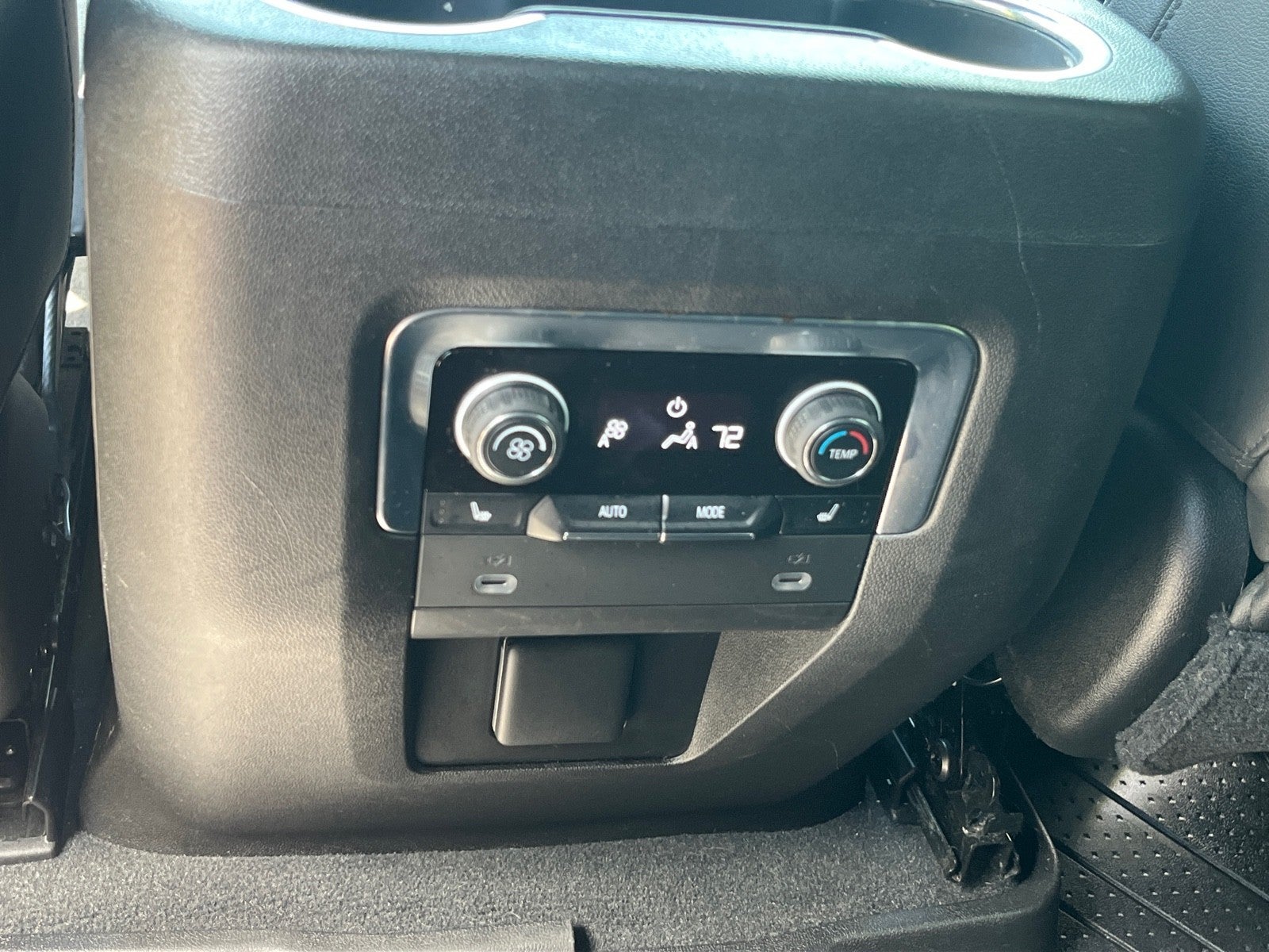 2021 Chevrolet Suburban Premier