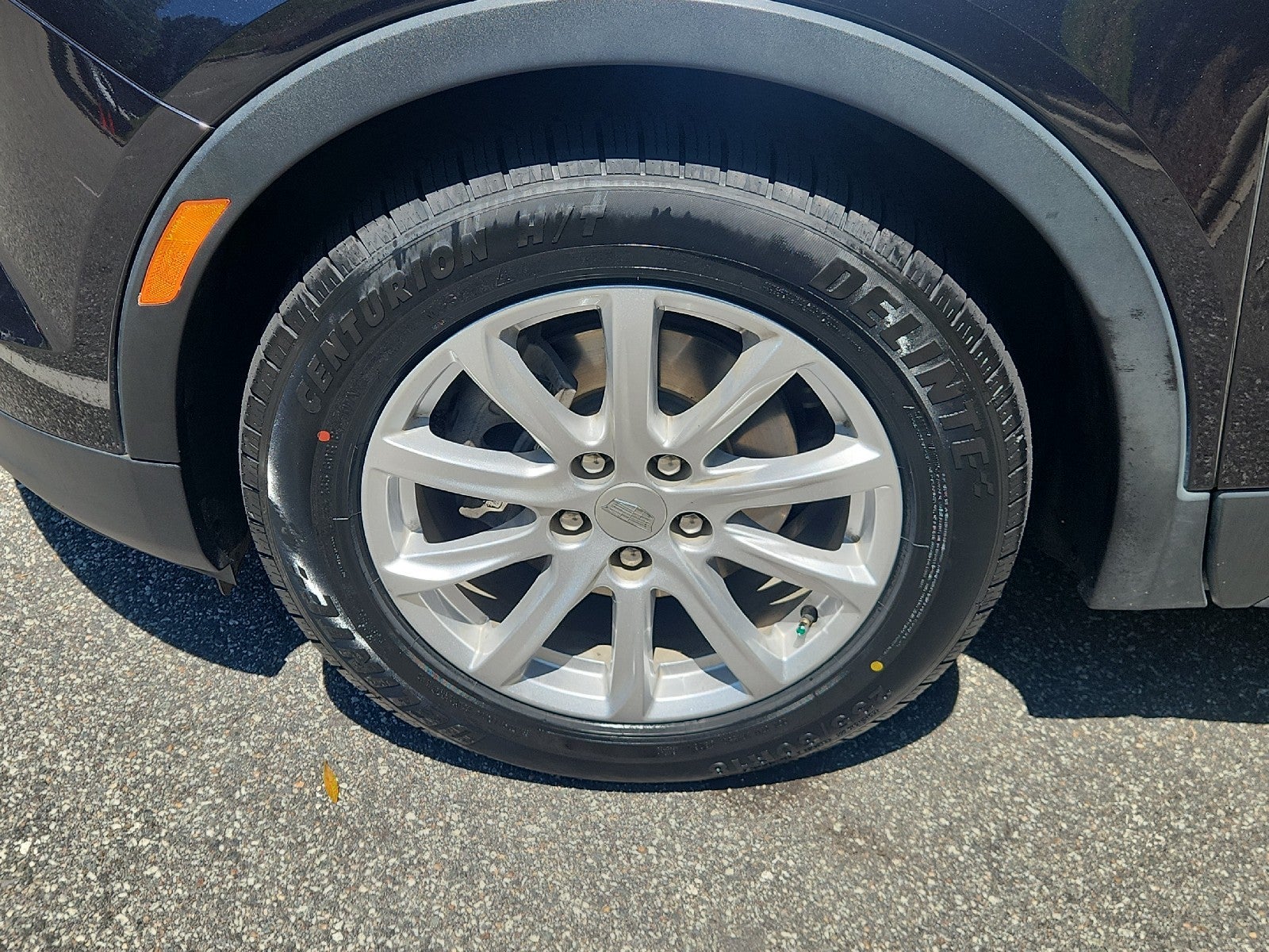 2023 Cadillac XT4 AWD Luxury