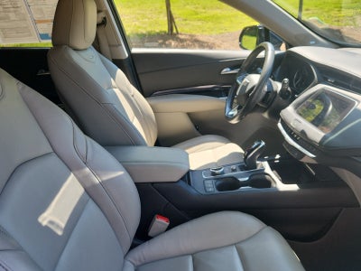 2023 Cadillac XT4 AWD Luxury