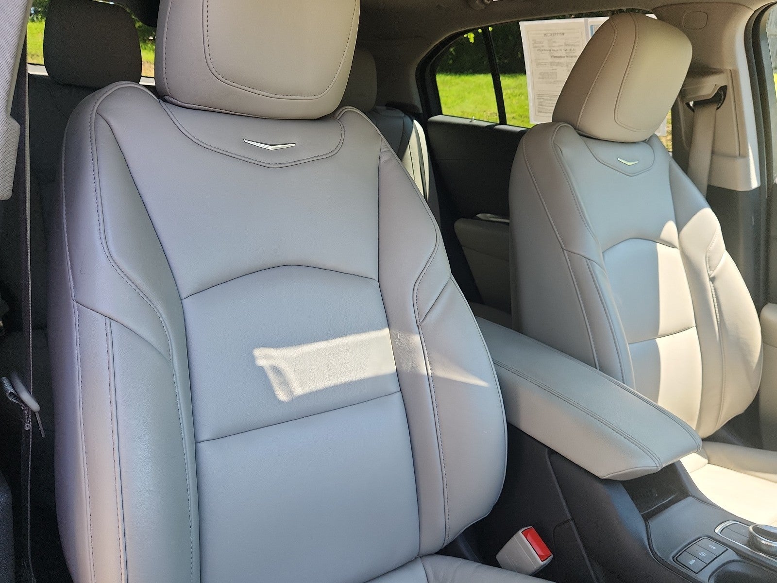 2023 Cadillac XT4 AWD Luxury