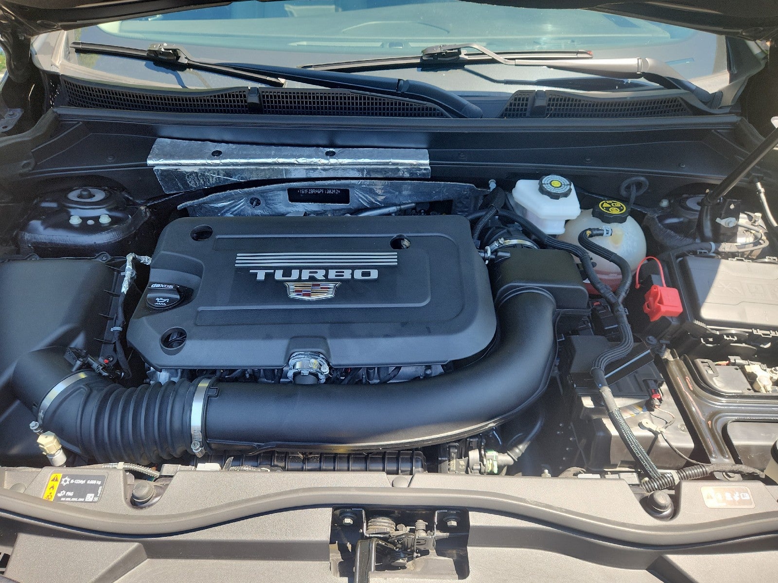 2023 Cadillac XT4 AWD Luxury