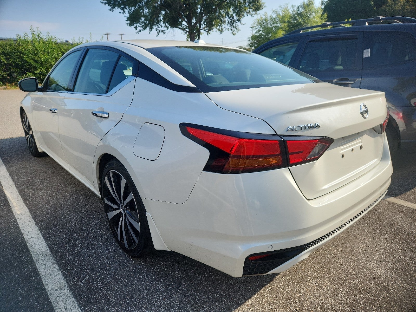 2020 Nissan Altima 2.5 Platinum