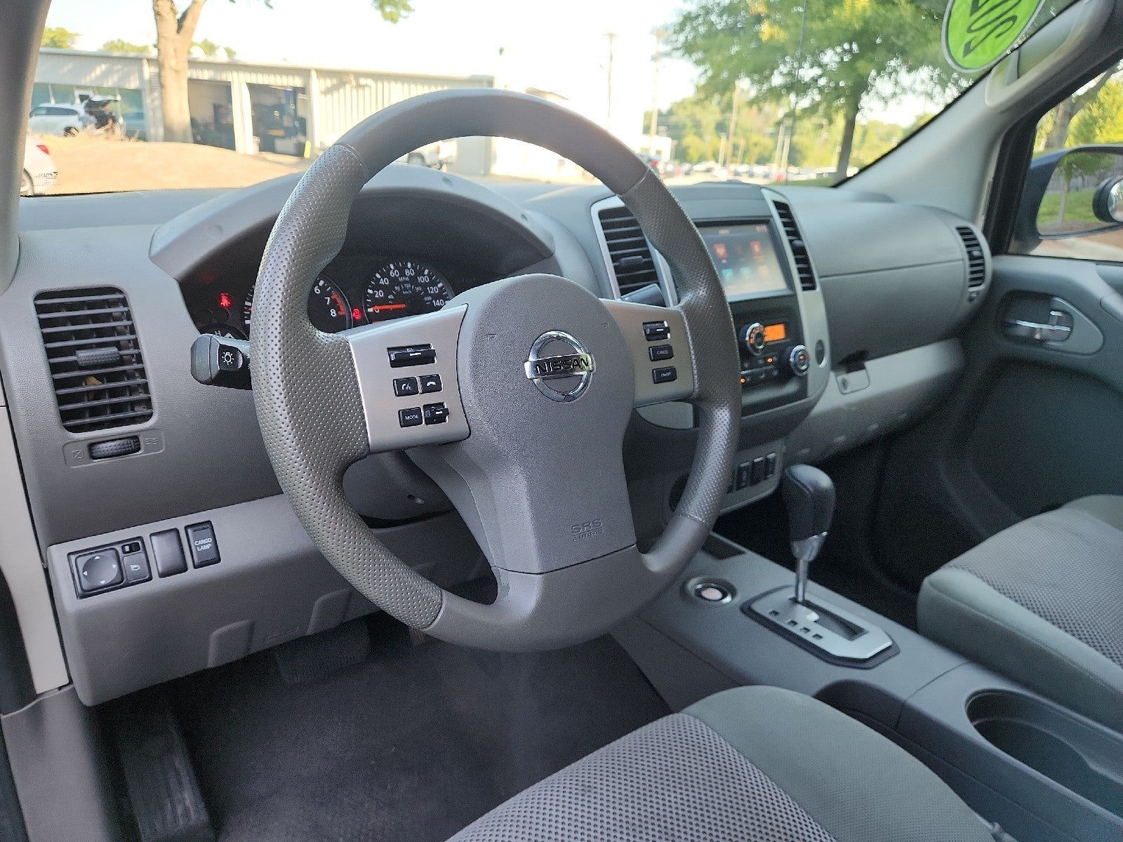 2020 Nissan Frontier SV