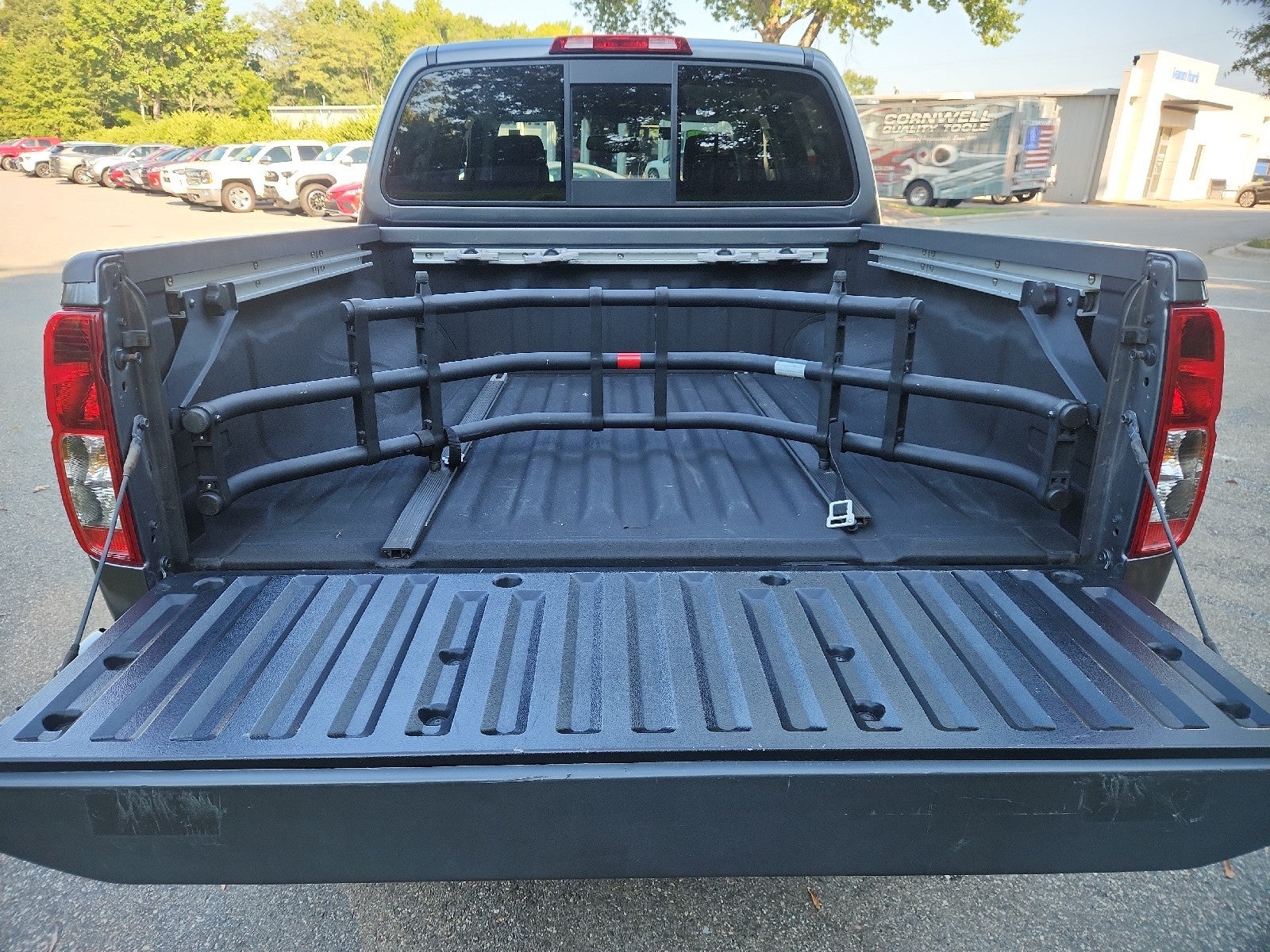 2020 Nissan Frontier SV