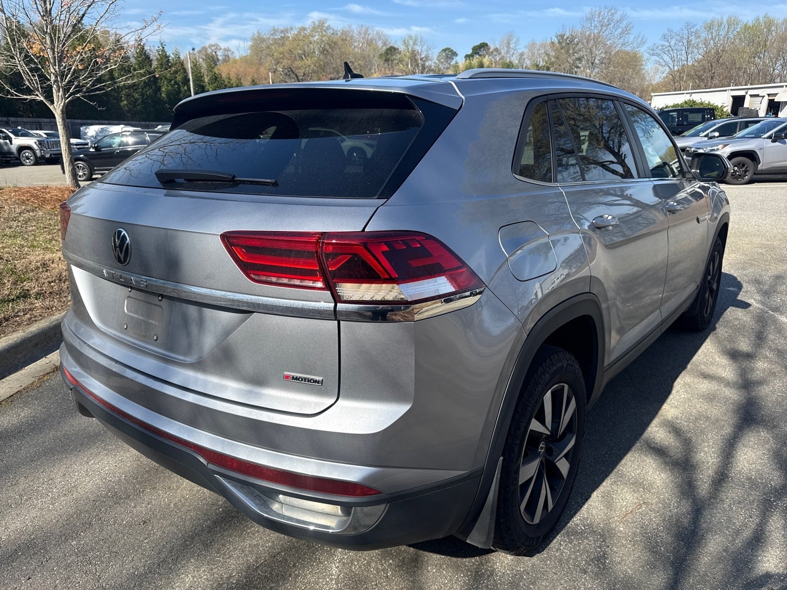 2020 Volkswagen Atlas Cross Sport 2.0T SE
