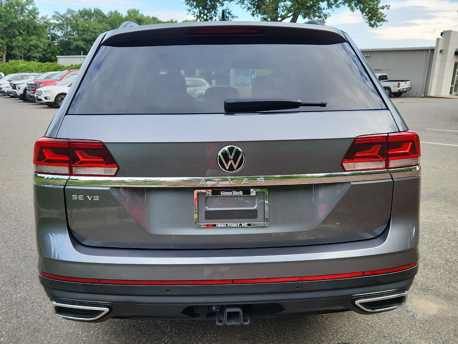 2022 Volkswagen Atlas 3.6L V6 SE w/Technology