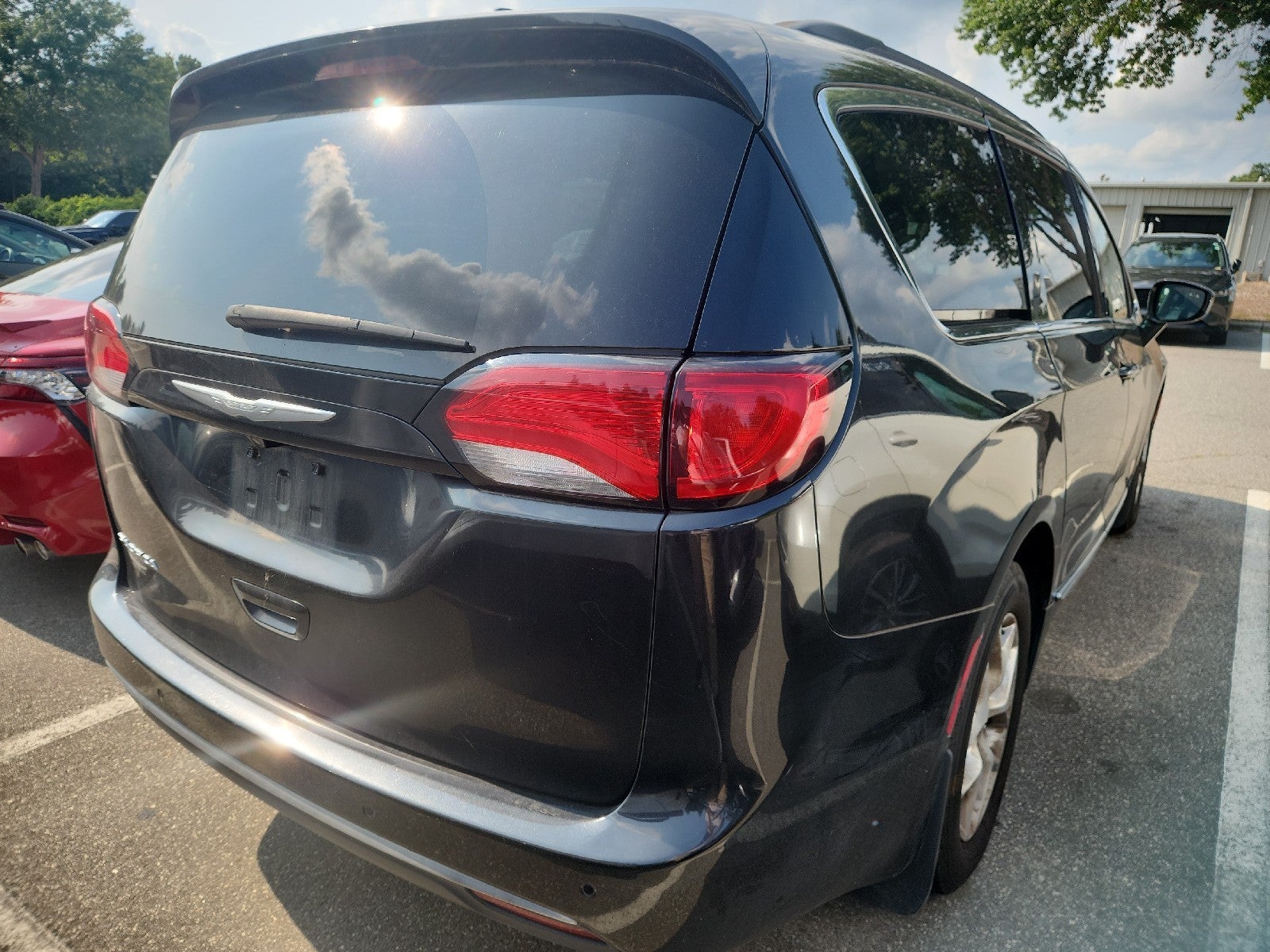 2017 Chrysler Pacifica Touring-L