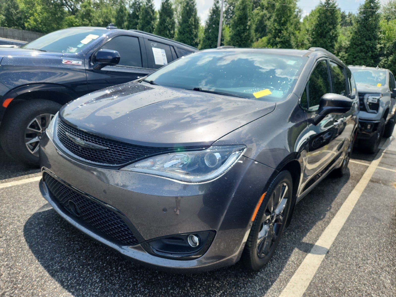 2020 Chrysler Pacifica Touring L