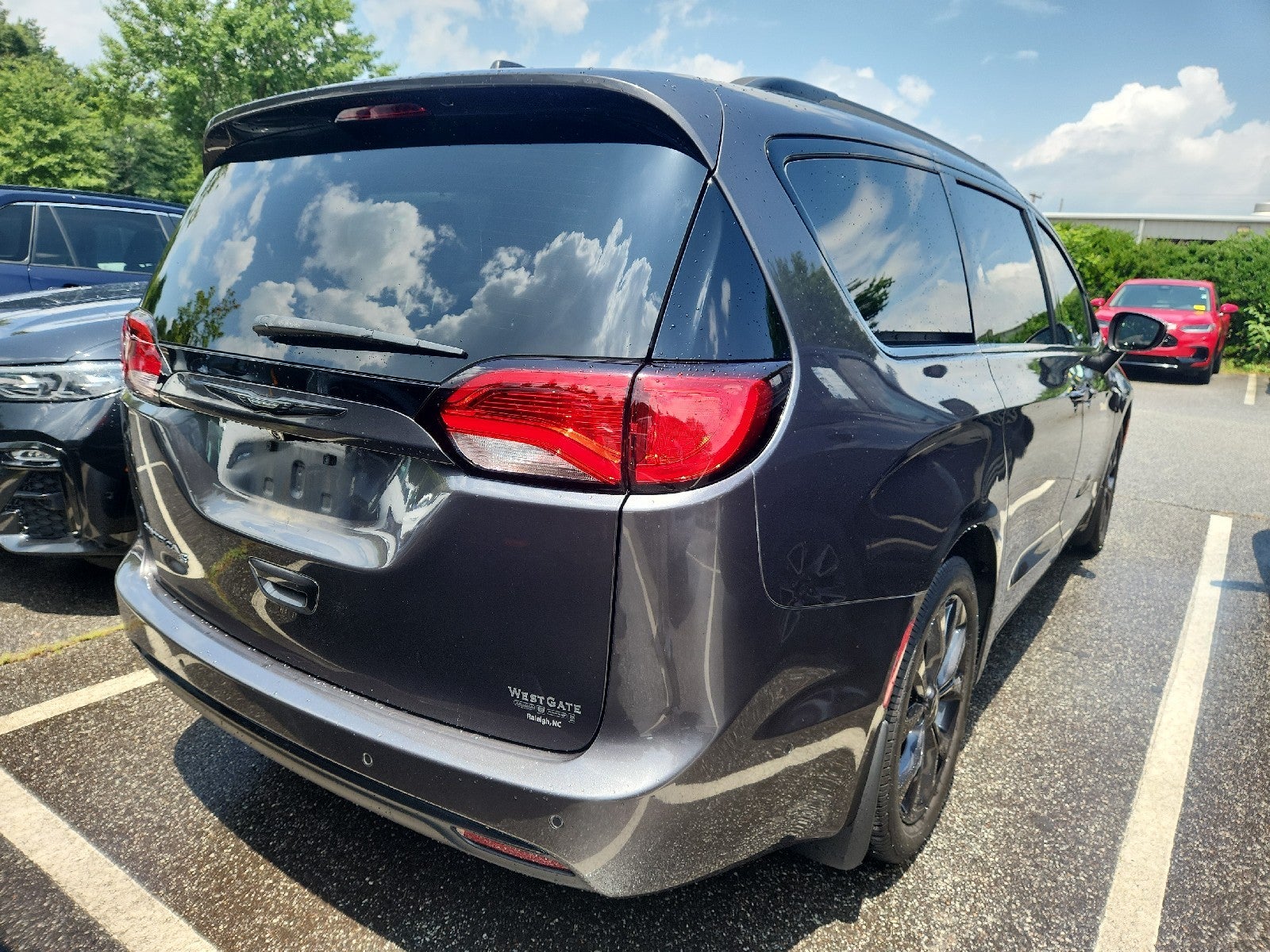 2020 Chrysler Pacifica Touring L