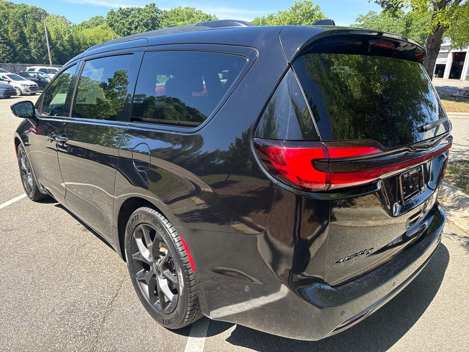 2024 Chrysler Pacifica Limited