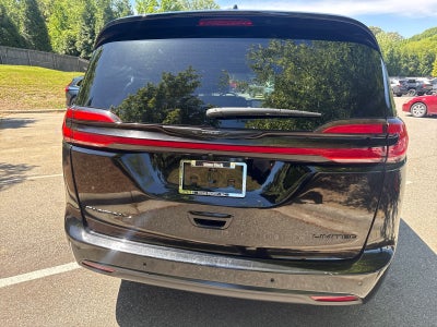 2024 Chrysler Pacifica Limited