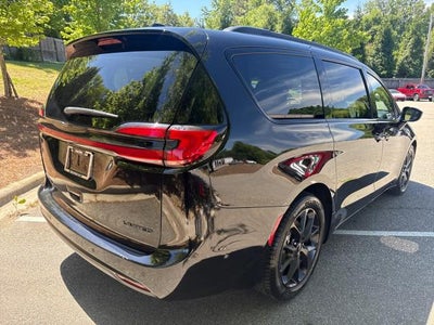 2024 Chrysler Pacifica Limited