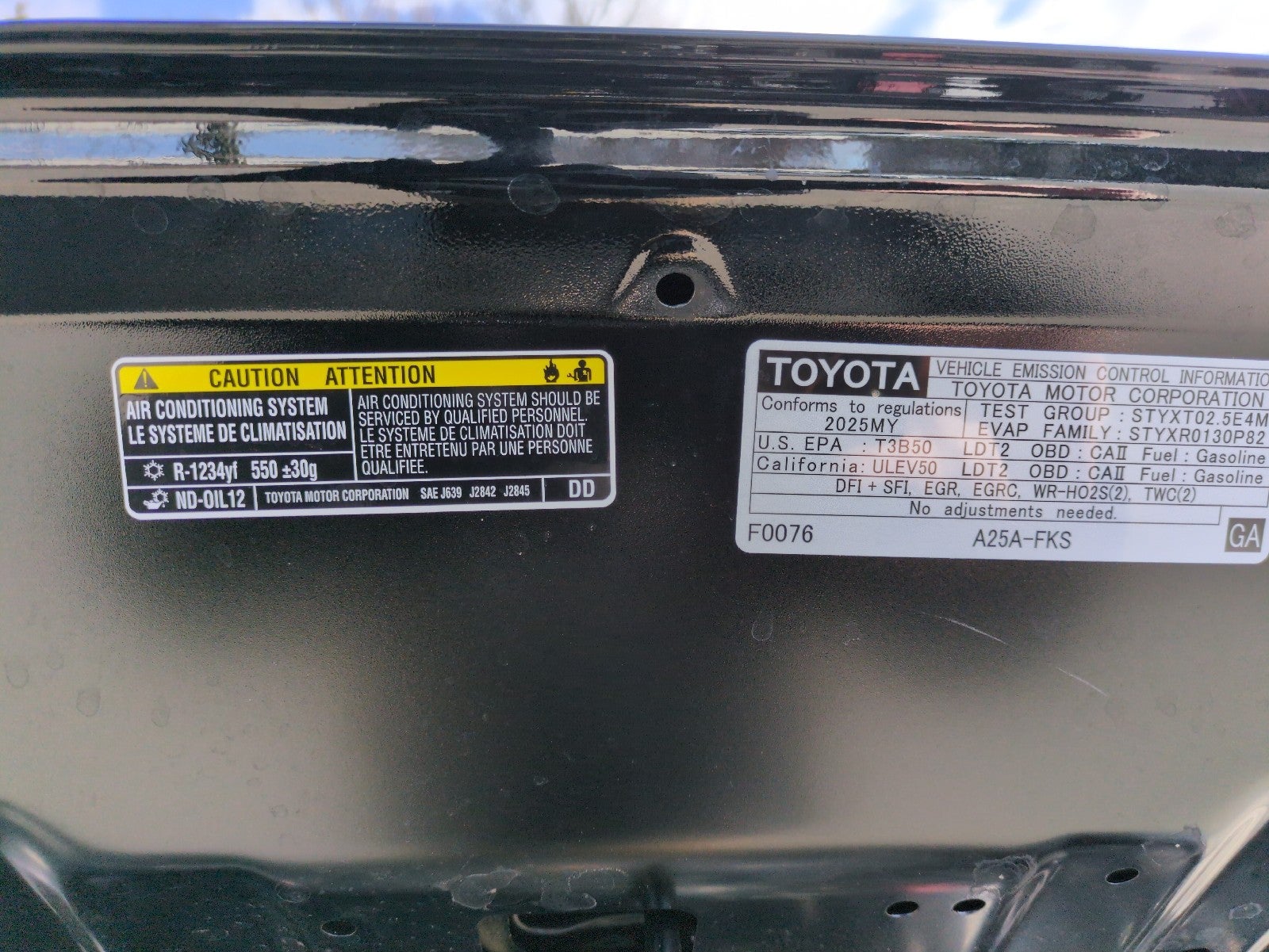 2025 Toyota RAV4 XLE Premium