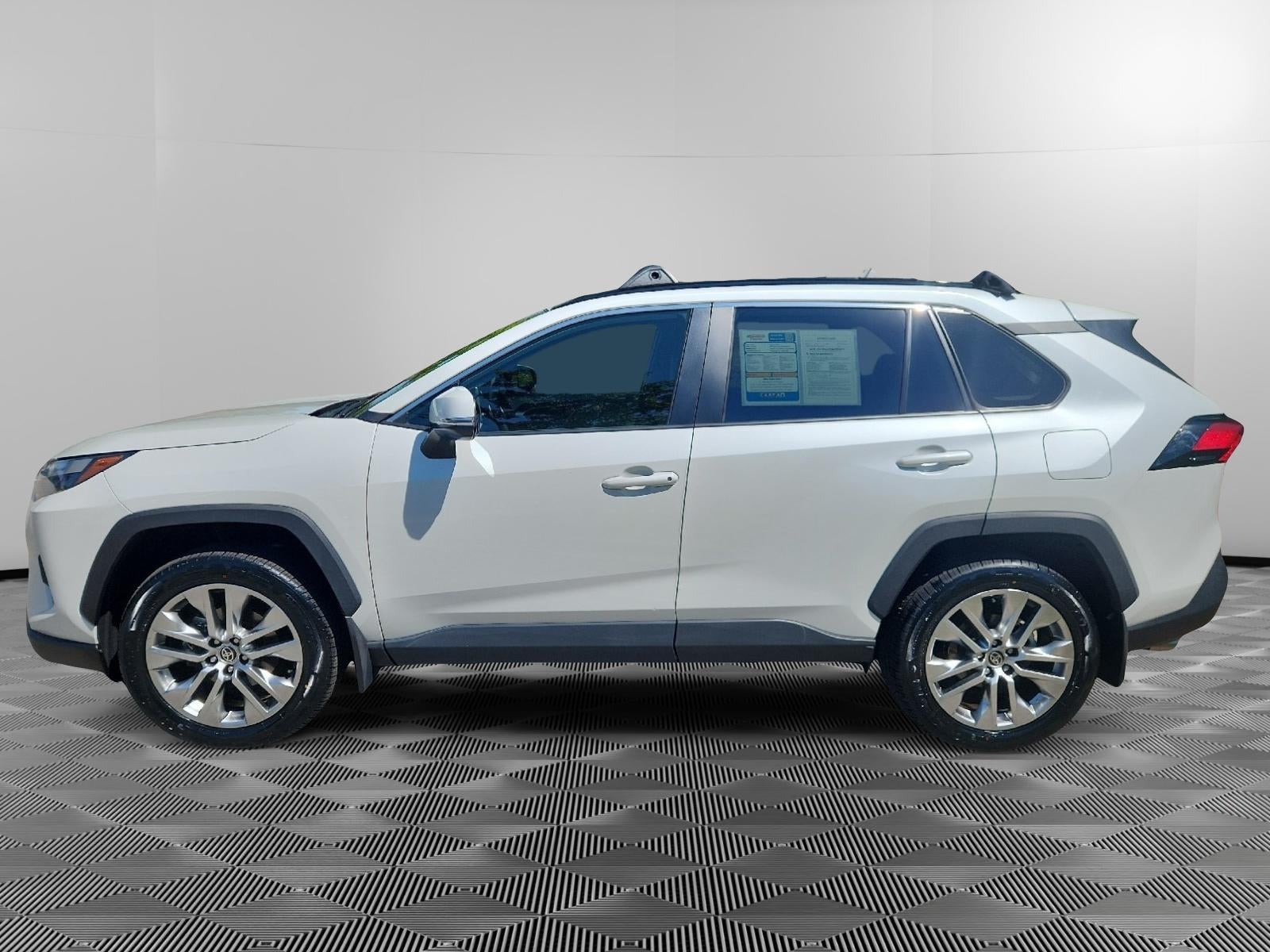 2024 Toyota RAV4 XLE Premium