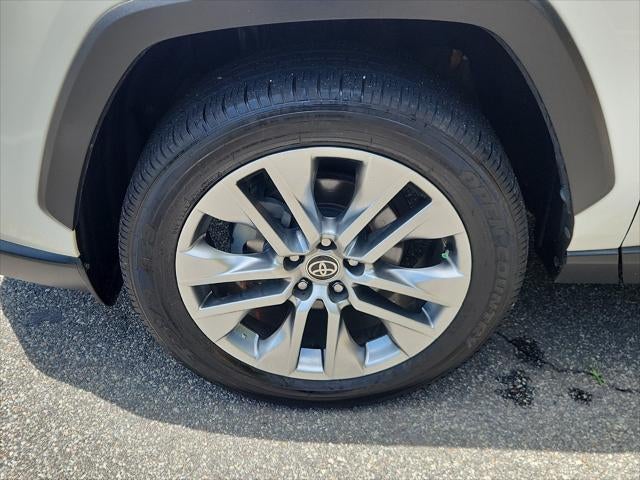2022 Toyota RAV4 XLE Premium