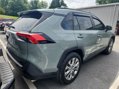 2020 Toyota RAV4 XLE Premium