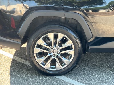 2021 Toyota RAV4 XLE Premium