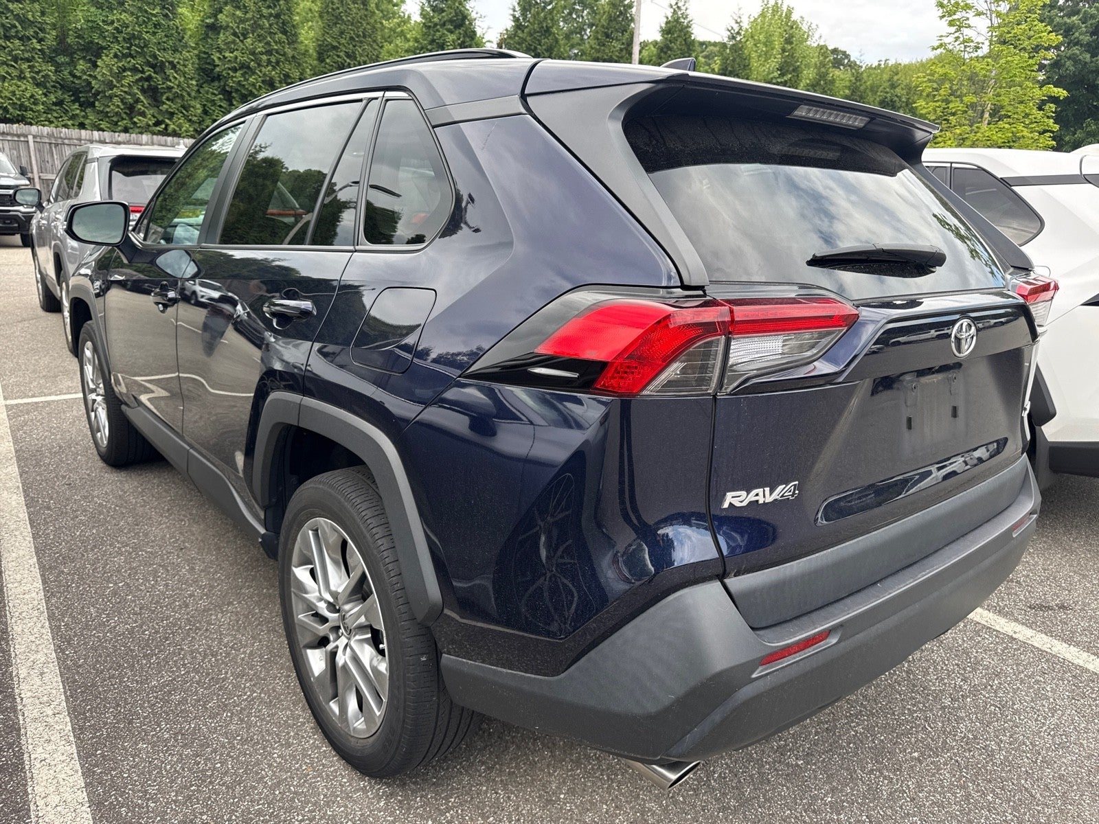 2022 Toyota RAV4 XLE Premium