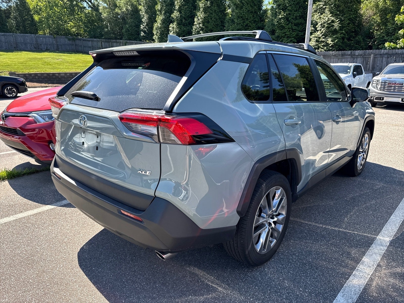 2019 Toyota RAV4 XLE Premium