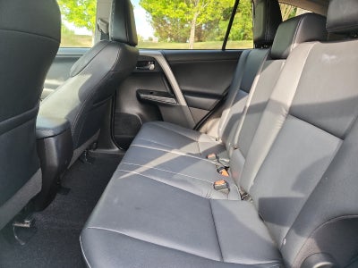 2017 Toyota RAV4 Platinum