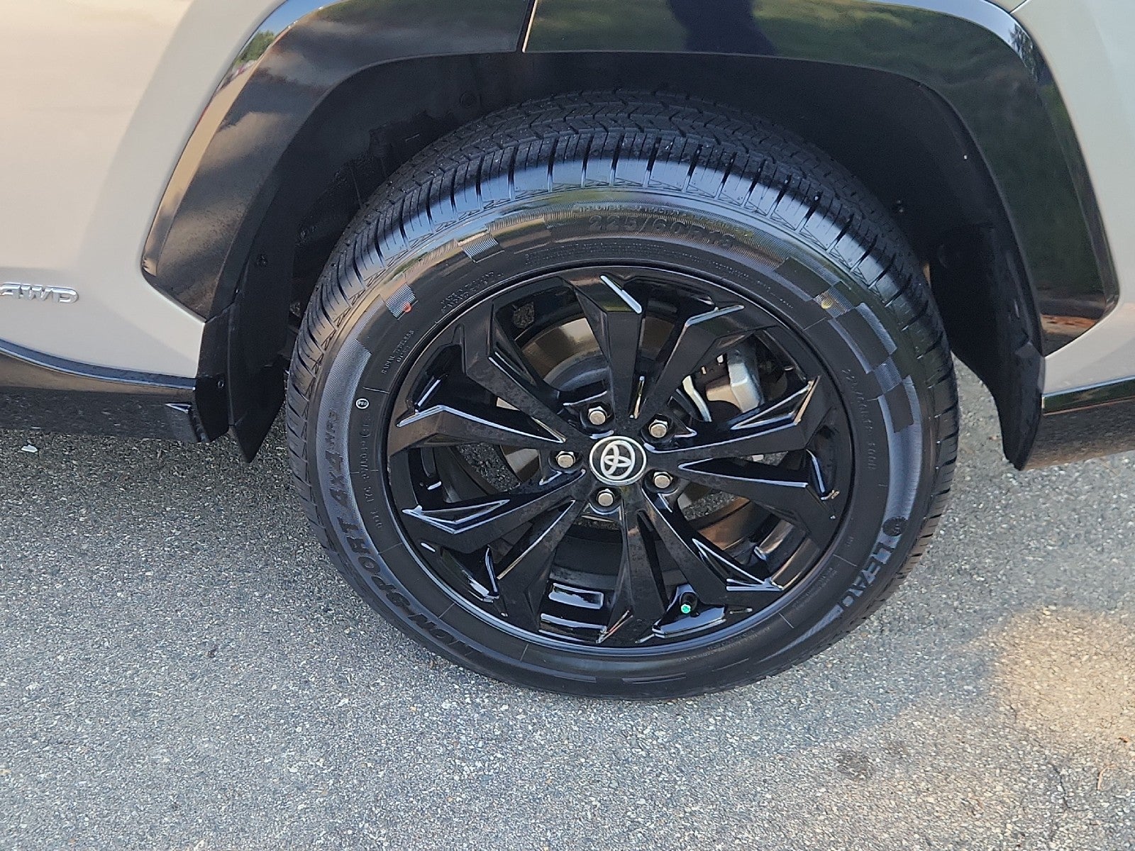 2023 Toyota RAV4 Hybrid XSE