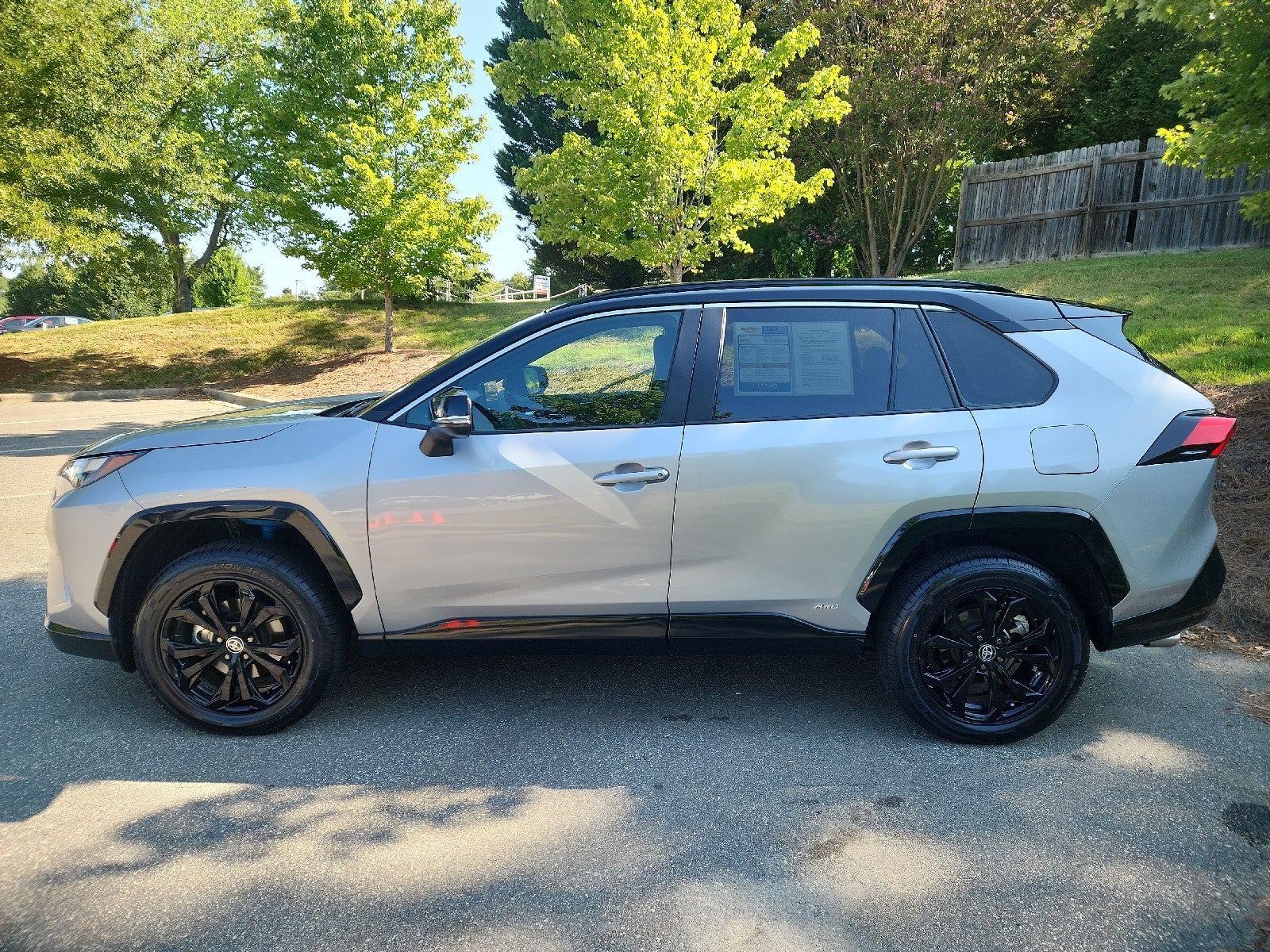 2023 Toyota RAV4 Hybrid XSE