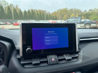 2025 Toyota RAV4 LE